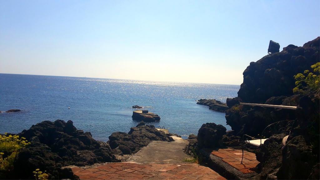 Bed and Breakfast Casa Sul Mare Catania Exterior foto
