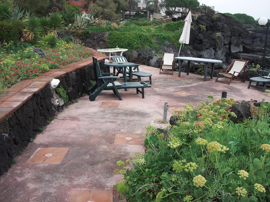 Bed and Breakfast Casa Sul Mare Catania Exterior foto