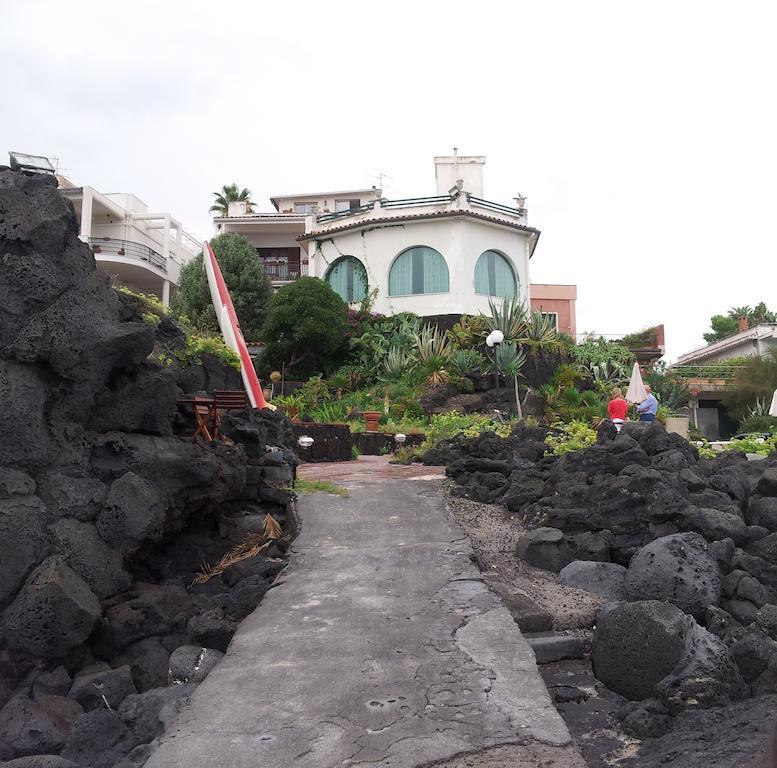 Bed and Breakfast Casa Sul Mare Catania Exterior foto