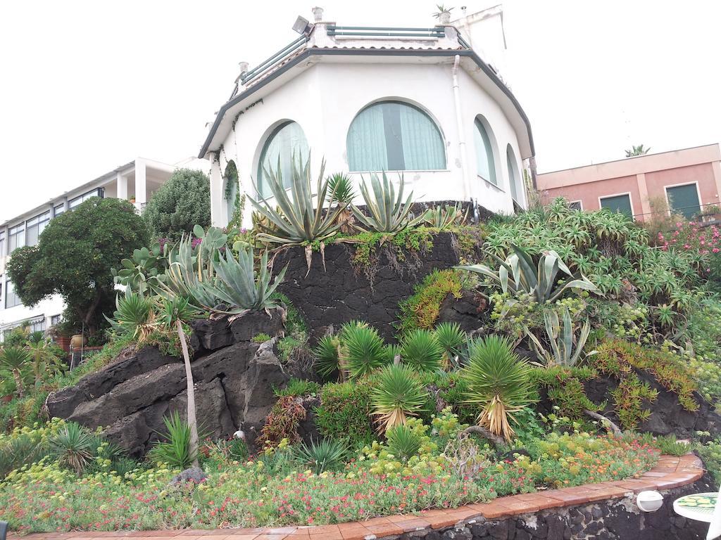 Bed and Breakfast Casa Sul Mare Catania Exterior foto
